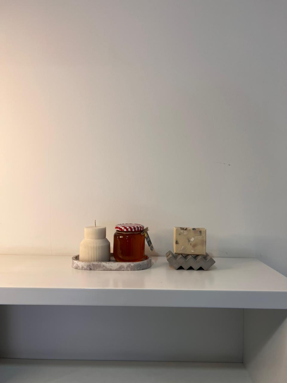Vela relieve ánfora