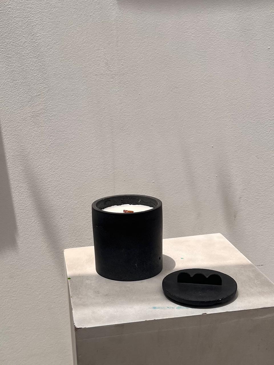 Vela de autor recargable